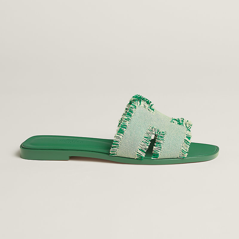 Oran sandal