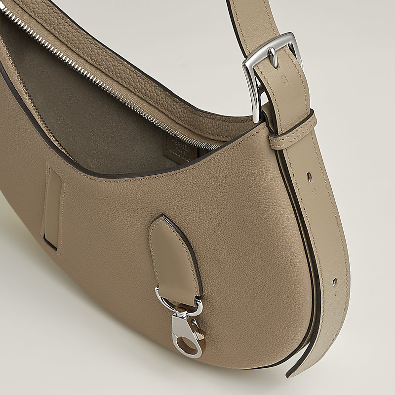 【エレガントに】HERMES Borsa P’tit Arcon P'tit Arcon bag | Hermès UK