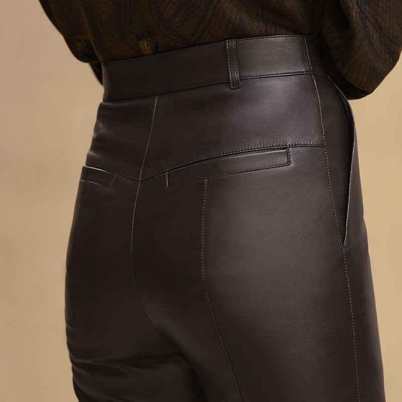 Pantalon Décontracté Femme En Cuir HERMES - Taille IT 42 (W28 L27), Marron, Occasion Très Bon état