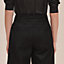 Vista: Ver artículo puesto, Pantalones estilo cropped