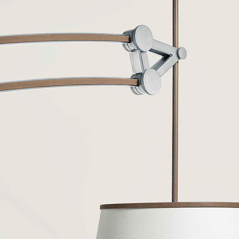 Pantographe arc floor lamp