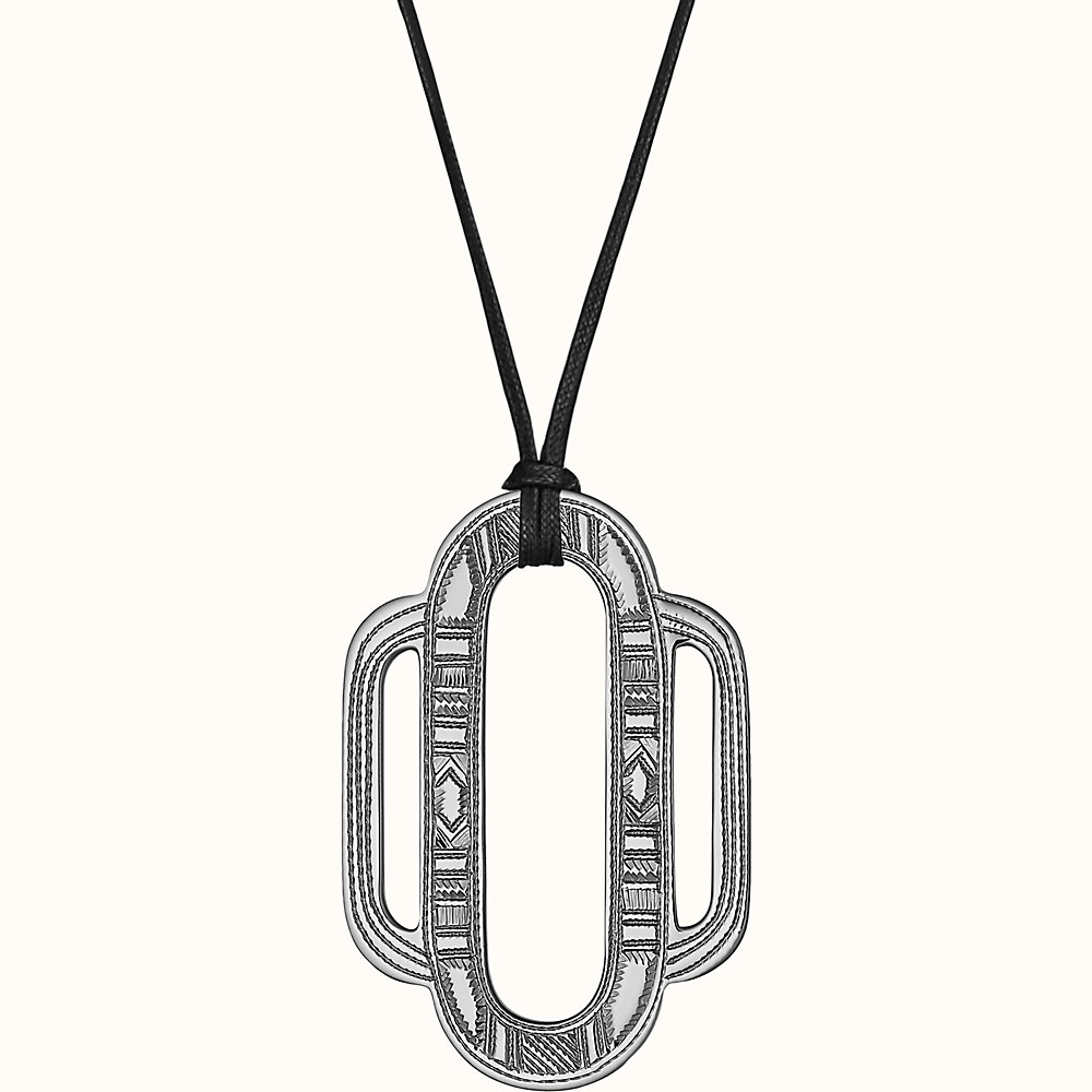 HERMES - Bracelet manchette Touareg en argent à décor de motifs | lot  443 | Hermès Vintage - Vacation 2 at Artcurial | Auction.fr | English