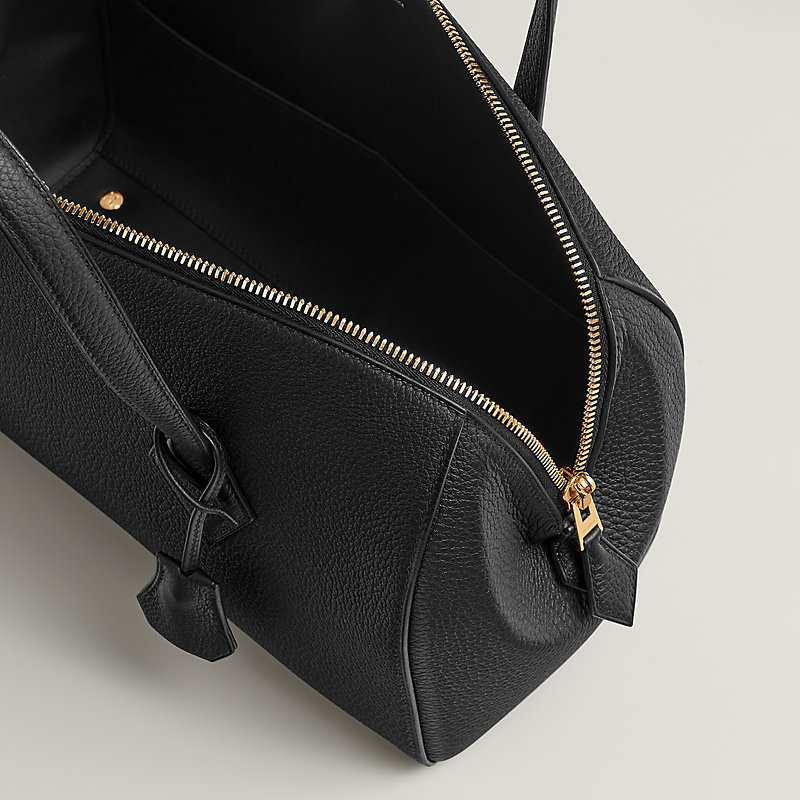 ショルダーバッグ Hermes/Petit Tour 34 Petit Tour 34 bag - Black | Hermès UK
