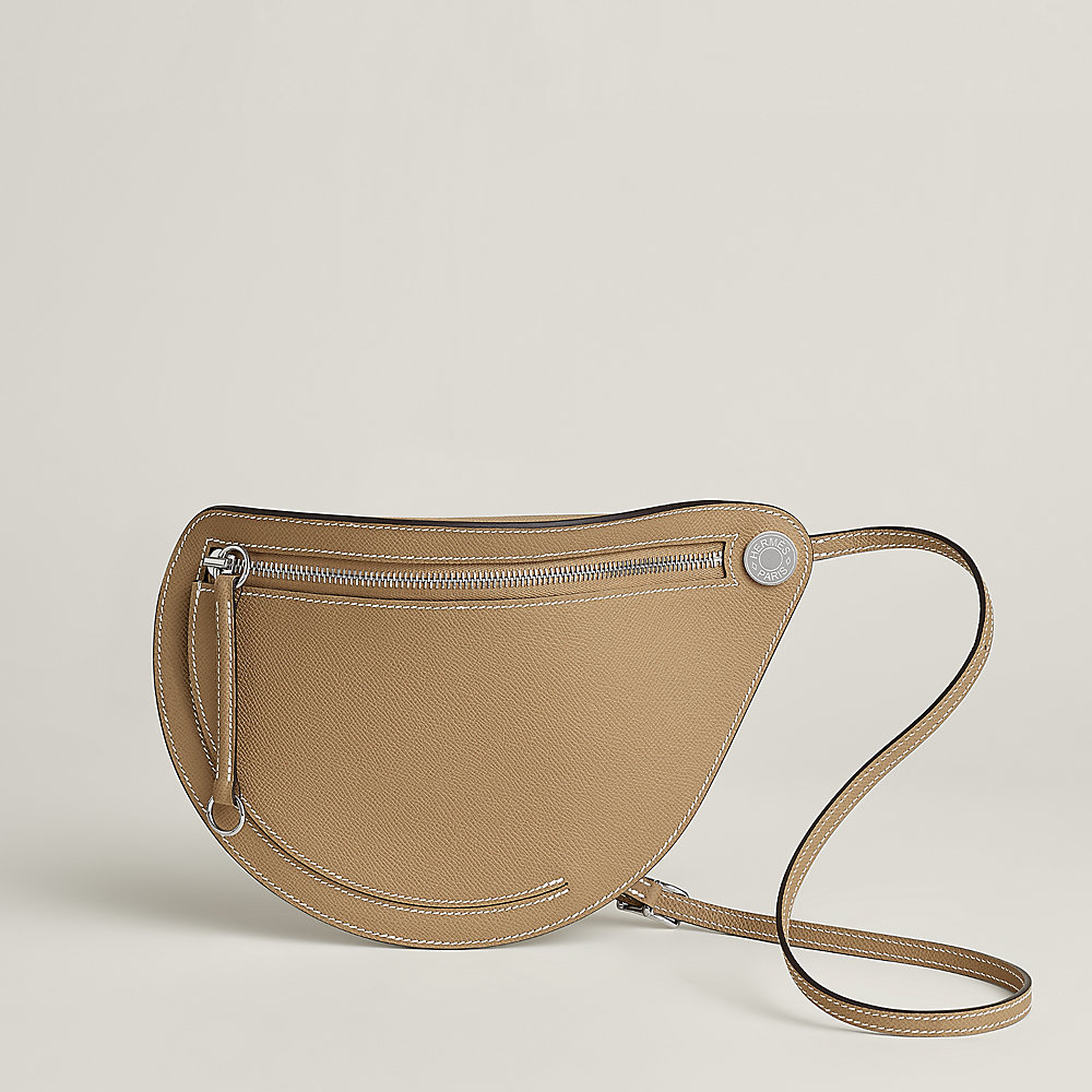 人気ショルダーバッグ♪【HERMES】Petite Course stitch Petite Course stitch bag | Hermès Norway