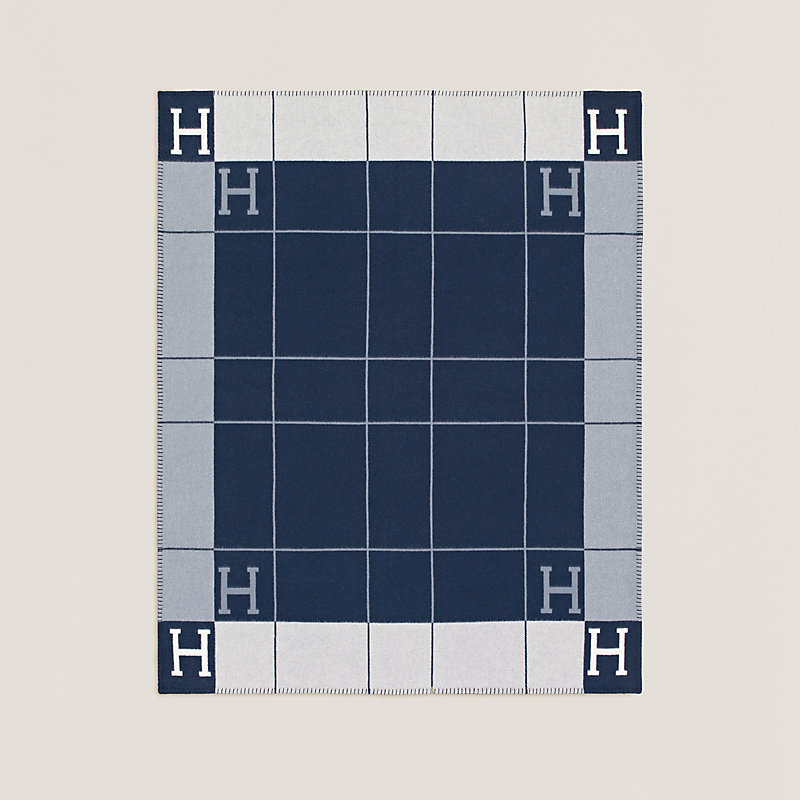 Plaid Avalon III
