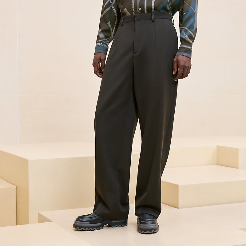 旅行にも◎しわ加工が夏らしい１着HermesPleated Raspailパンツ Pleated Raspail pants | Hermès UK