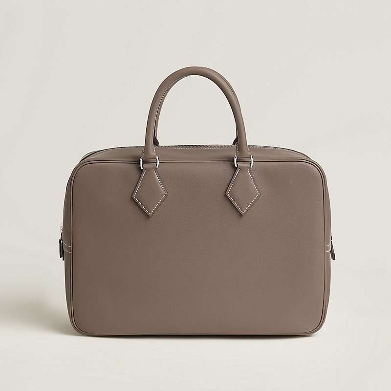 エルメス プリュム フールトゥー40 メンズエルメス　hermes plume Plume fourre-tout 40 bag | Hermès Canada