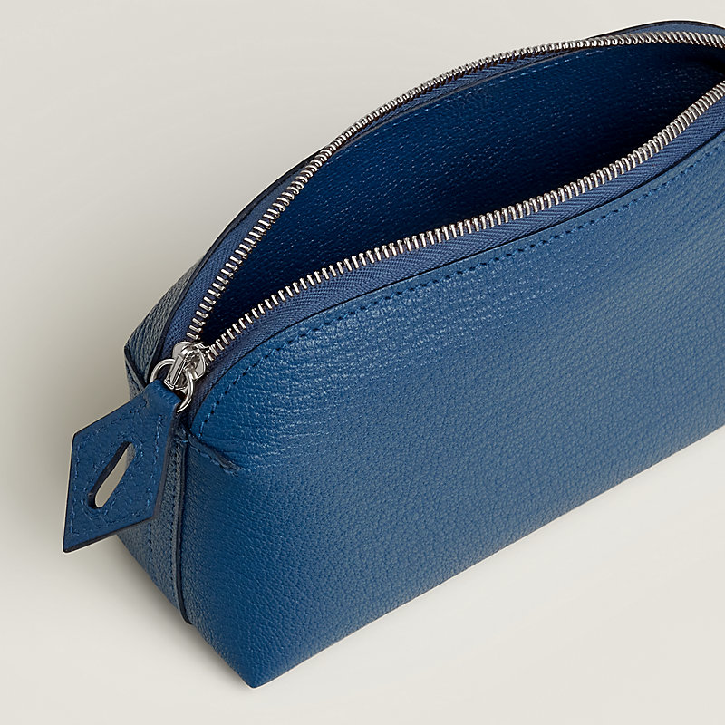 PM pouch