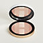 Polvos minerales nacarados H Trio, Rose Atacama, Vista: Ver artículo puesto, worn, vista 2 de 9