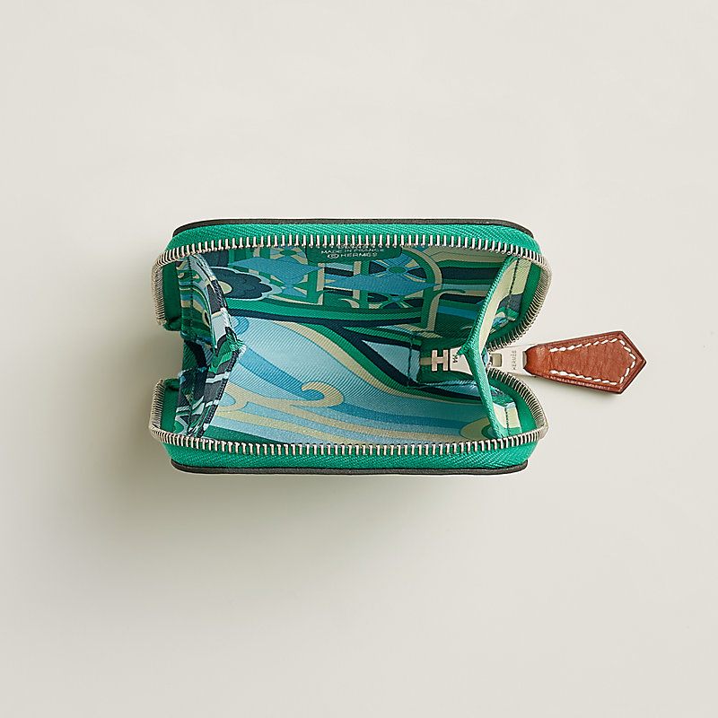 【HERMES】Porte-monnaie Silk'In コインケース Vert Moyen Porte-monnaie Silk'In | Hermès France