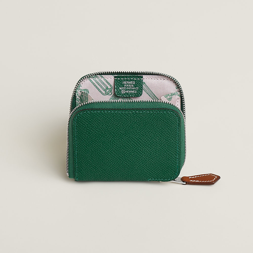 【HERMES】Porte-monnaie Silk'In コインケース Vert Moyen Porte-monnaie Silk'In | Hermès Suisse