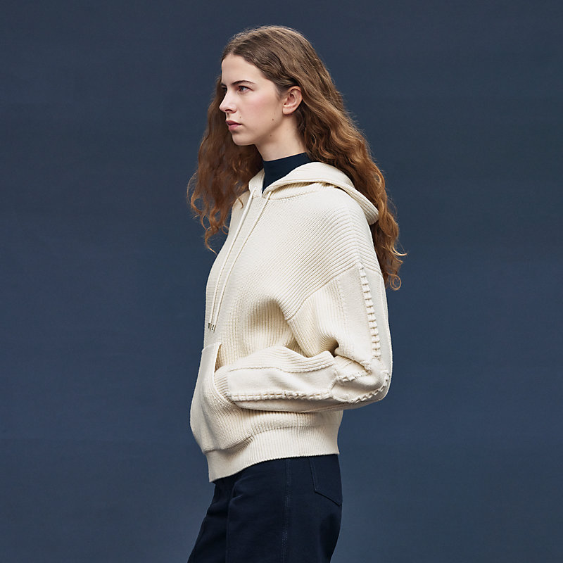 Pull à capuche