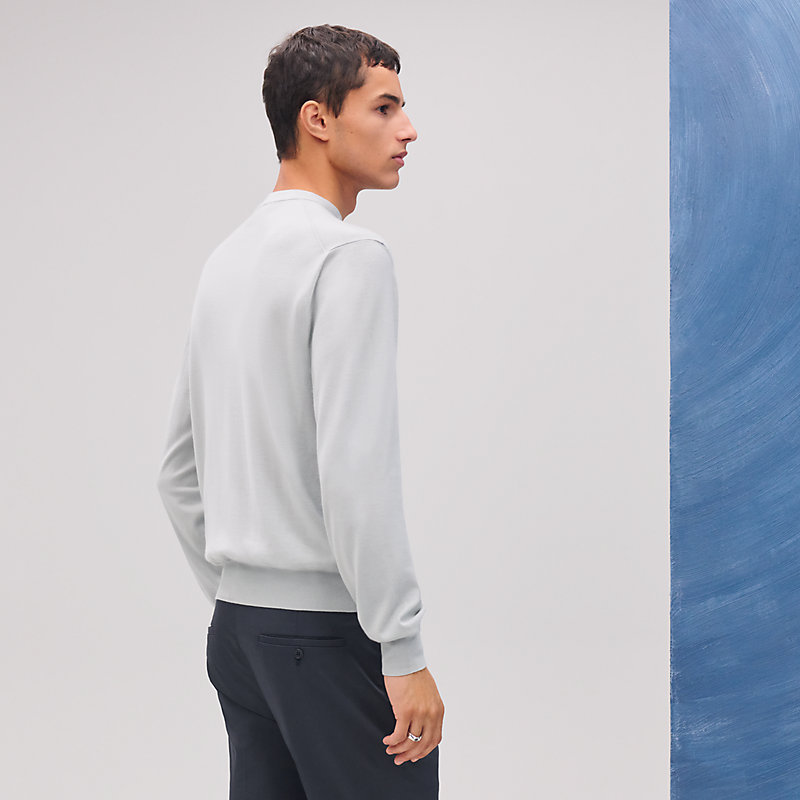 Pull col rond « détail H »