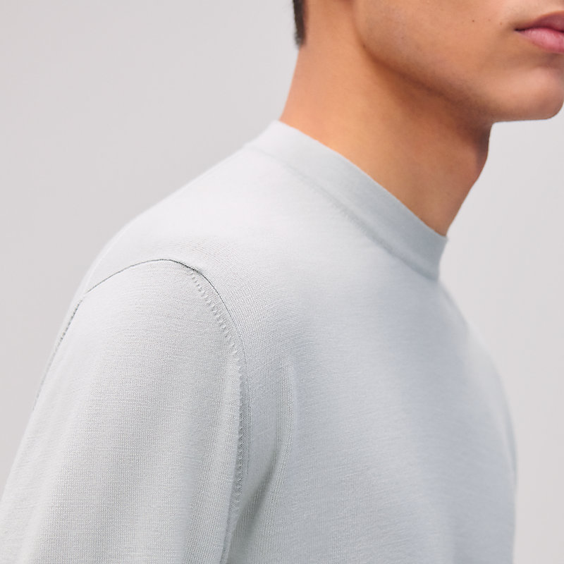 Pull col rond « détail H »