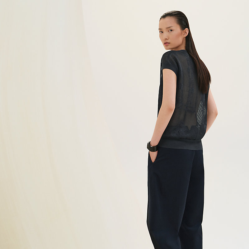 Pull manches courtes motif « En Désordre à Fleurs » Bleu