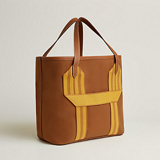 エルメス HERMES
リップスティック 2本とリップグロス 1本セット 未使用 高級感漂う一品☆【 HERMES 】エルメス メドール ハンドバッグ