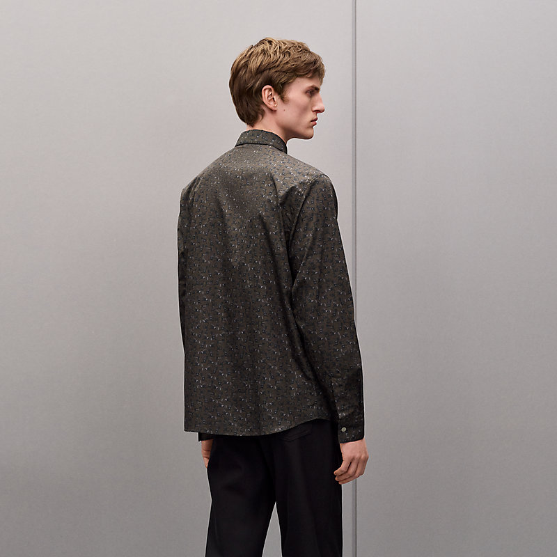 "Quadrigalop" straight cut shirt with Louis collar