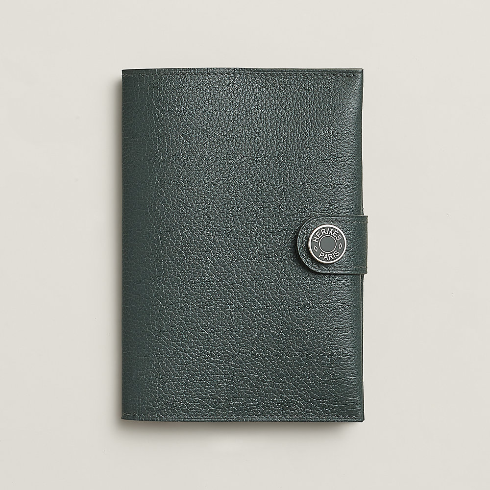 HERMES マルチケース　HERMES passport case HERMES マルチケース HERMES passport case