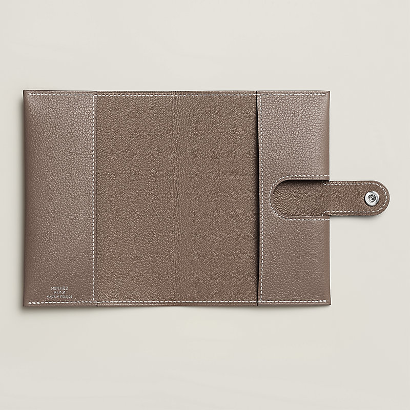 R.M.S passport holder - Orange | Hermès USA R.M.S passport holder - Orange | Hermès USA