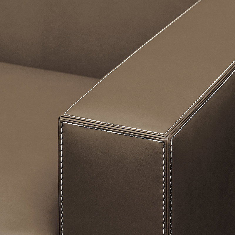 Reeditions J.-M. Frank par Hermès Comfortable 3-seater sofa
