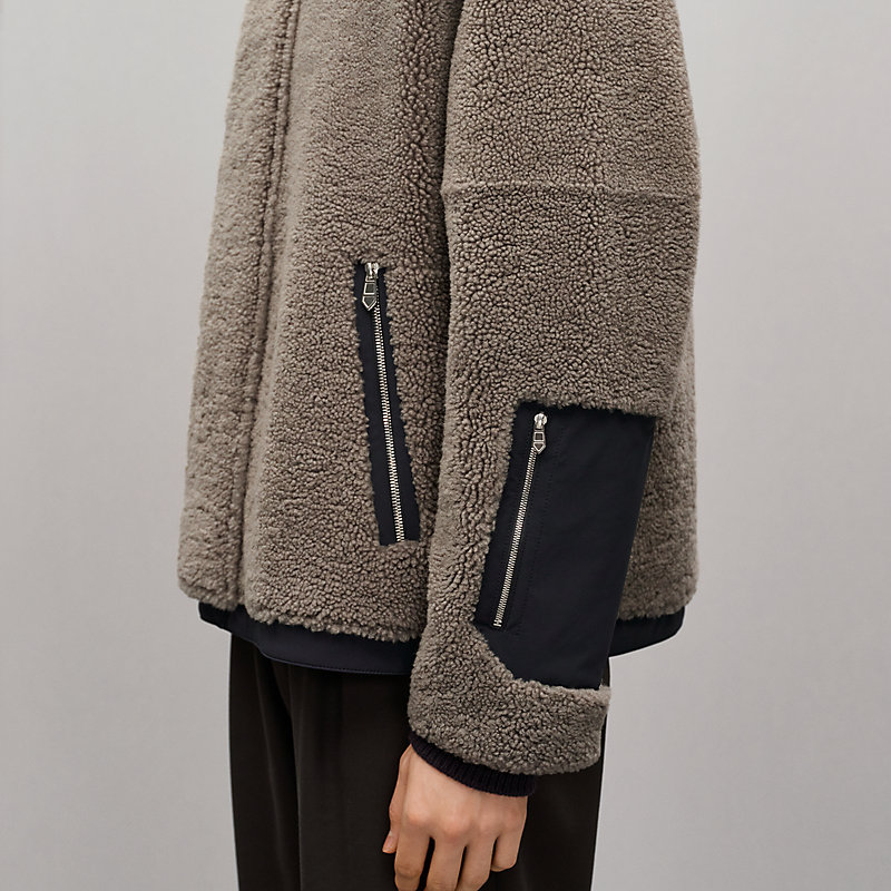 Reversible hooded jacket