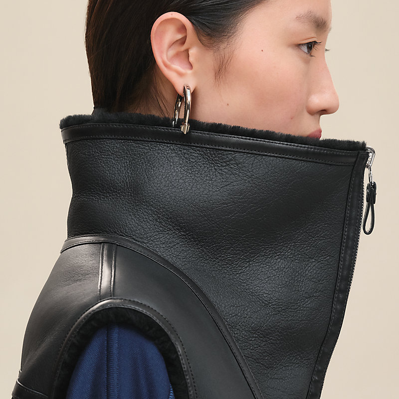 HERMES 2022《ラムスキン装飾》ポケット ニット セーター　E4265 HERMES 2022《ラムスキン装飾》ポケット ニット セーター E4265