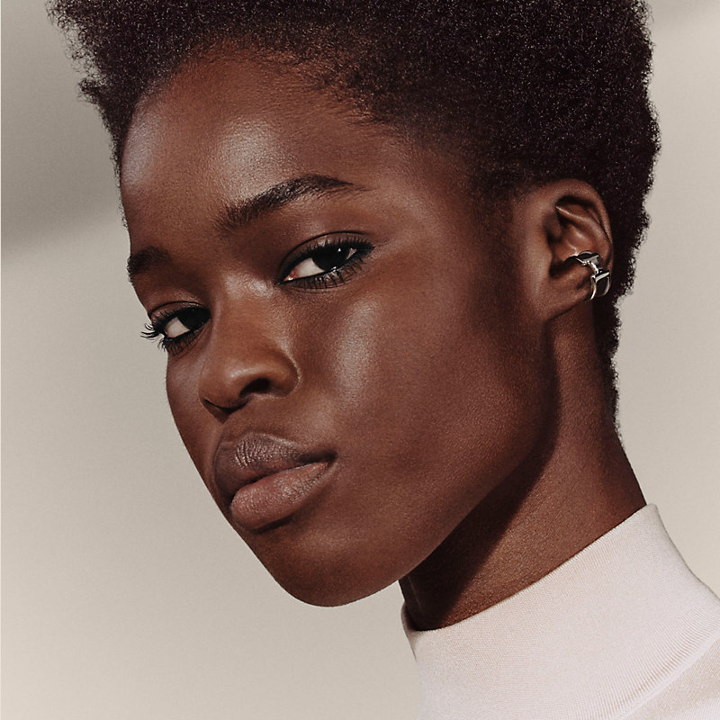 Revitalizing care mascara, Noir Fusain | Hermès USA