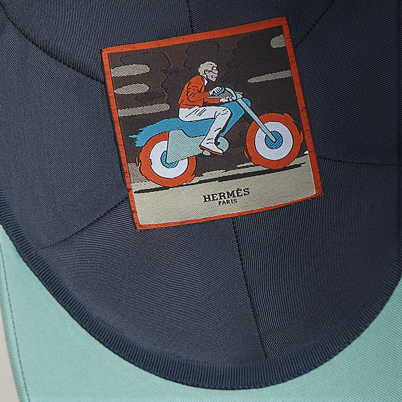Riley H Droit cap
