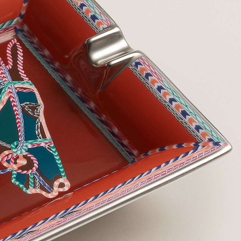 Robe du Soir ashtray