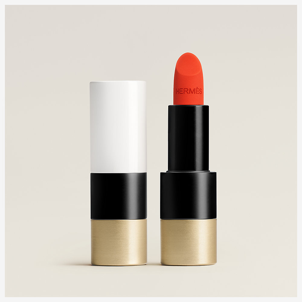 orange lipstick