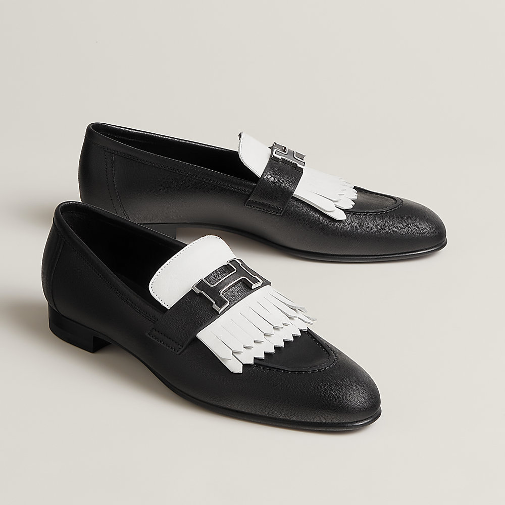Hermes Black Loafers with Silver Detailing Hermes Calfskin Womens Hot Loafer 37 Black 1837759  main image 4