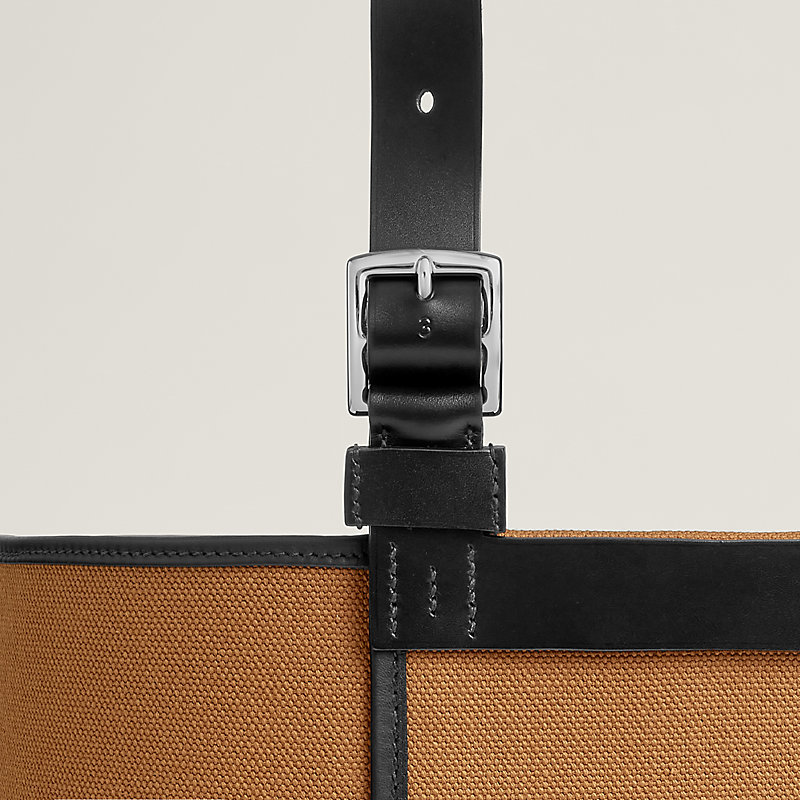 ★便利でオシャレ★HERMES Etriviere Pocket 35 バッグ 大容量】HERMES Borsa Etriviere Pocket 35 トートバッグ