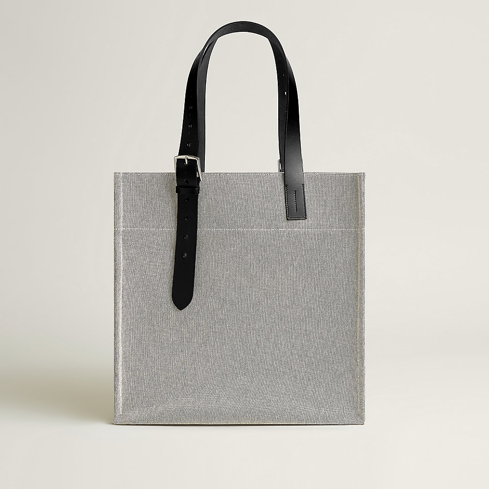 Grand Sac Shopping Hermès En Papier Cartonné – Utilisé Une Seule Fois, état Impeccable