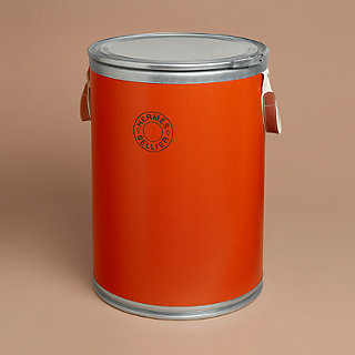 Saddle box