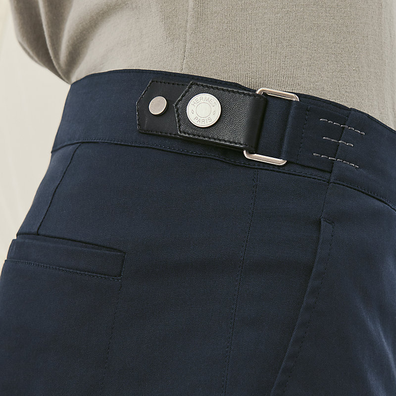 Saint Germain shorts with leather tab | Hermès UK