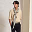 Saut Hermès菱形巾, 檢視: 佩戴, worn, 檢視共1張圖片的第3張