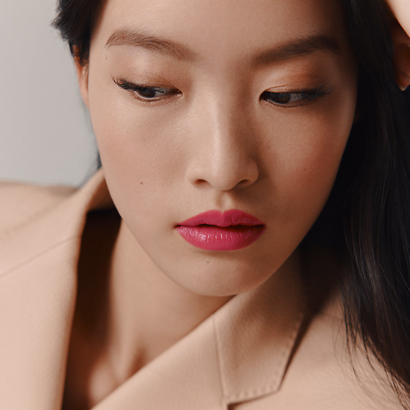 Shiny Lipstick Rose Hacienda