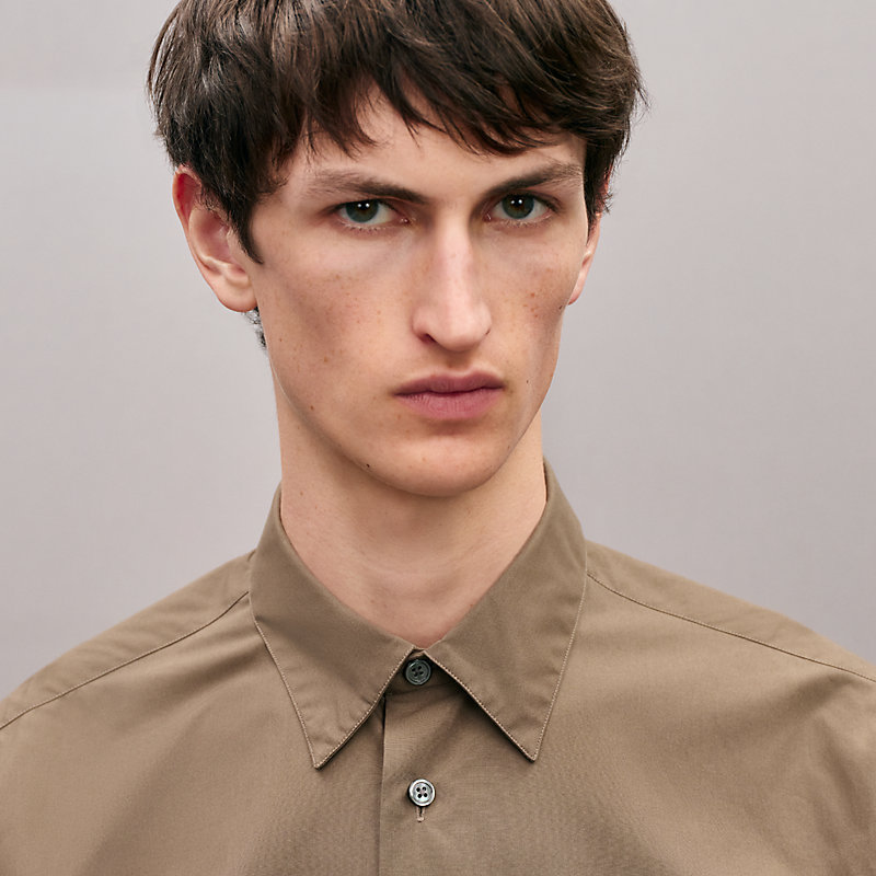Shirt with leather detail