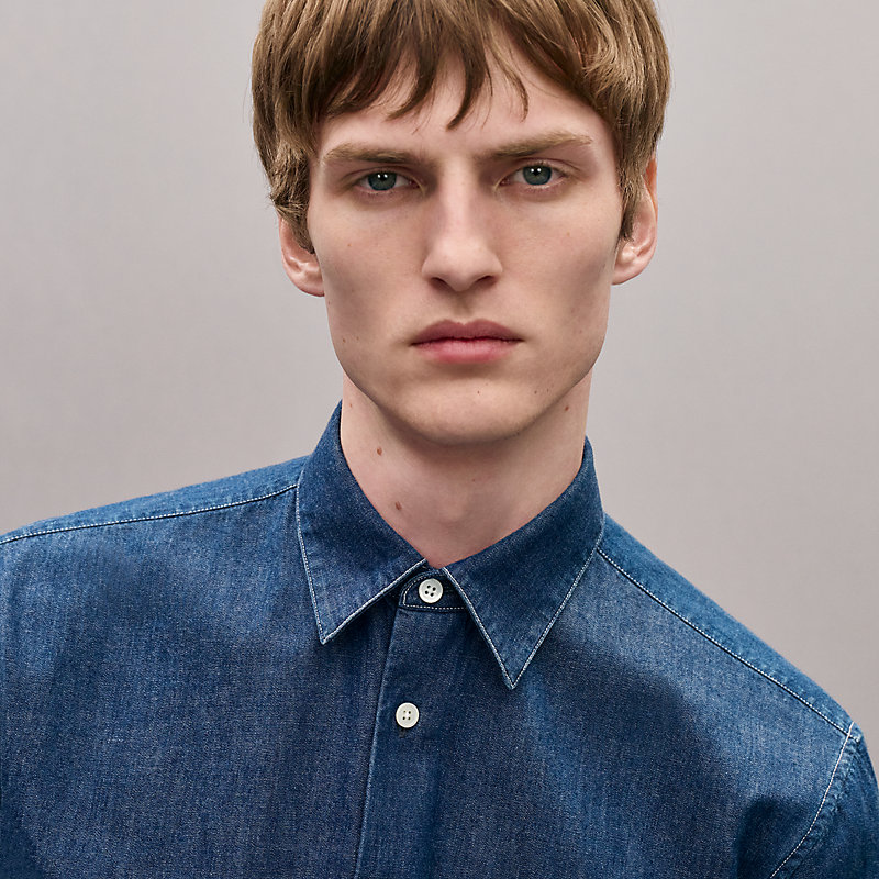 Shirt with leather detail