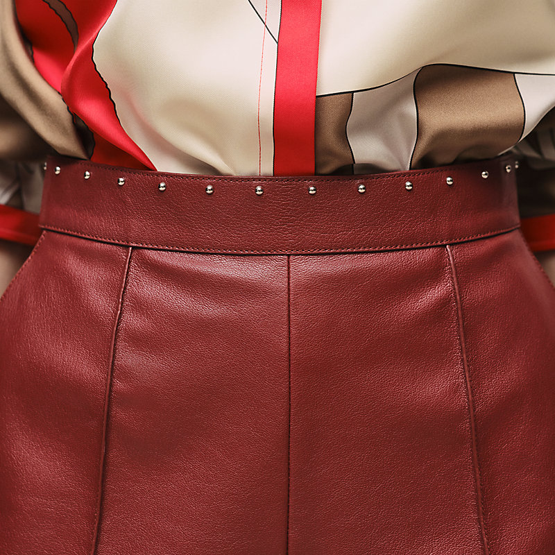 Short en cuir de chèvre grainée