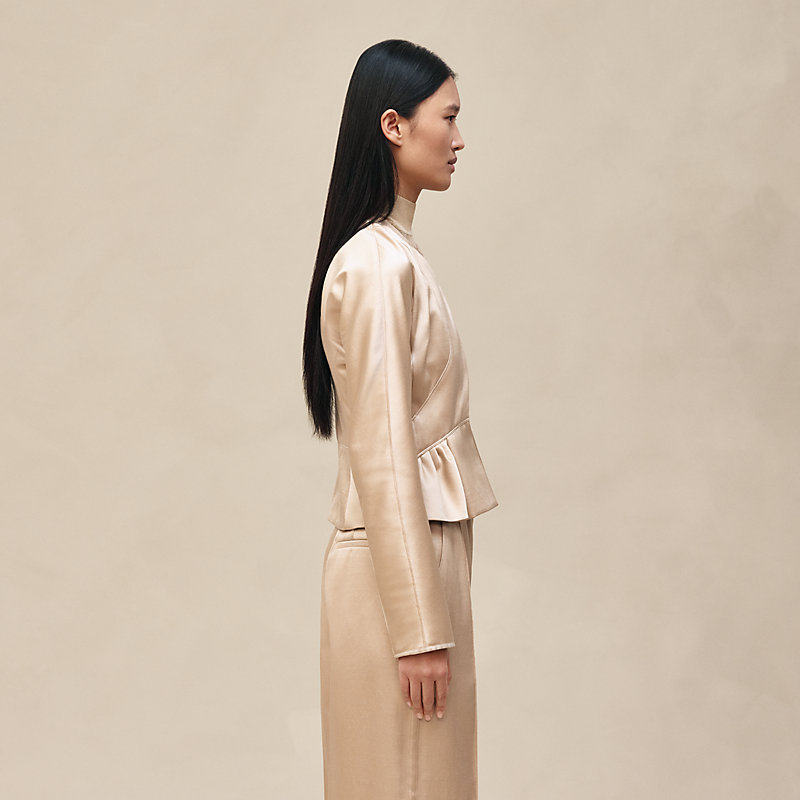 Short jacket with basque