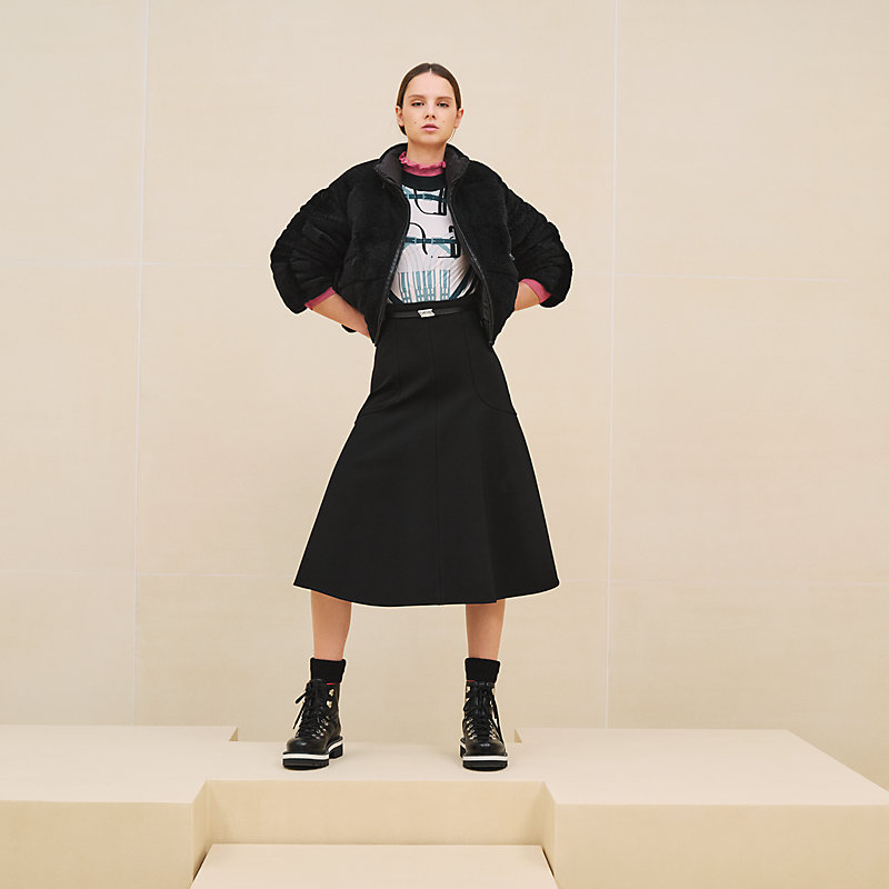 Short puffer coat