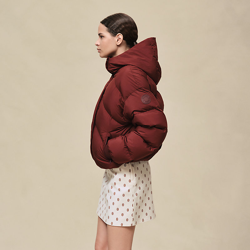 Short puffer coat