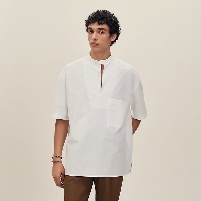 Short-sleeve boxy fit shirt with vareuse collar | Hermès Canada