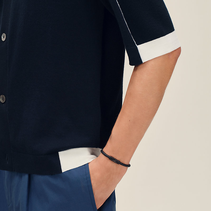 Short-sleeve straight cut shirt