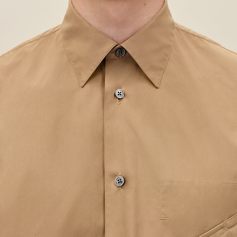 Short-sleeve straight cut shirt with leather detail