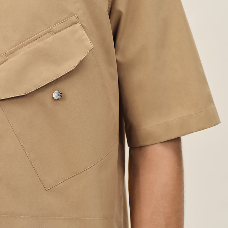 Short-sleeve straight cut shirt with leather detail