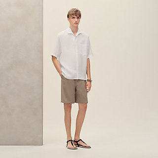 Short-sleeve straight cut shirt with notched collar