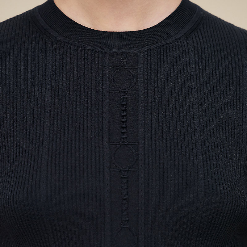 Short-sleeve sweater