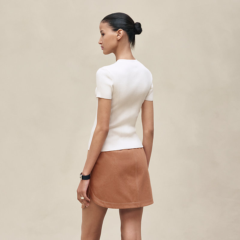 Short-sleeve sweater